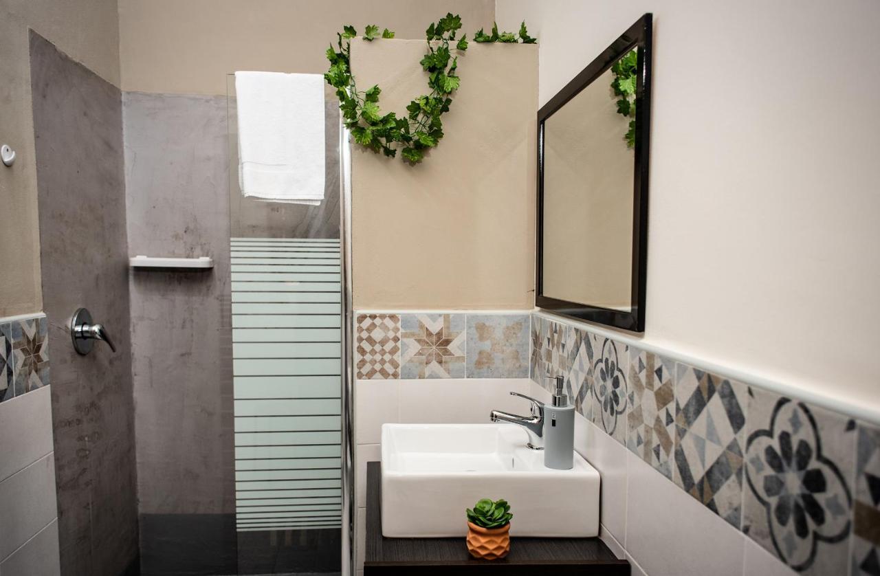 Suitesicily Vasca Idromassaggio Palermo Apartment *